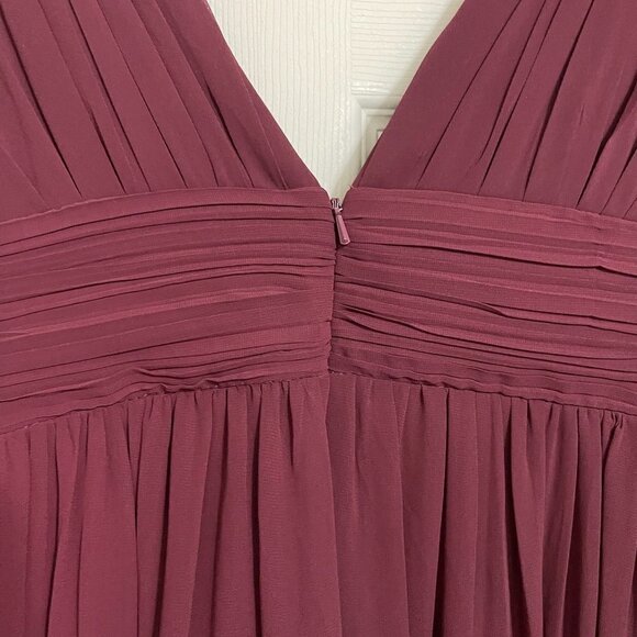 Levkoff Women's Burgundy Sangria Chiffon V-Neck A-Line Pleated Dress Gown Size 4 - Picture 9 of 10